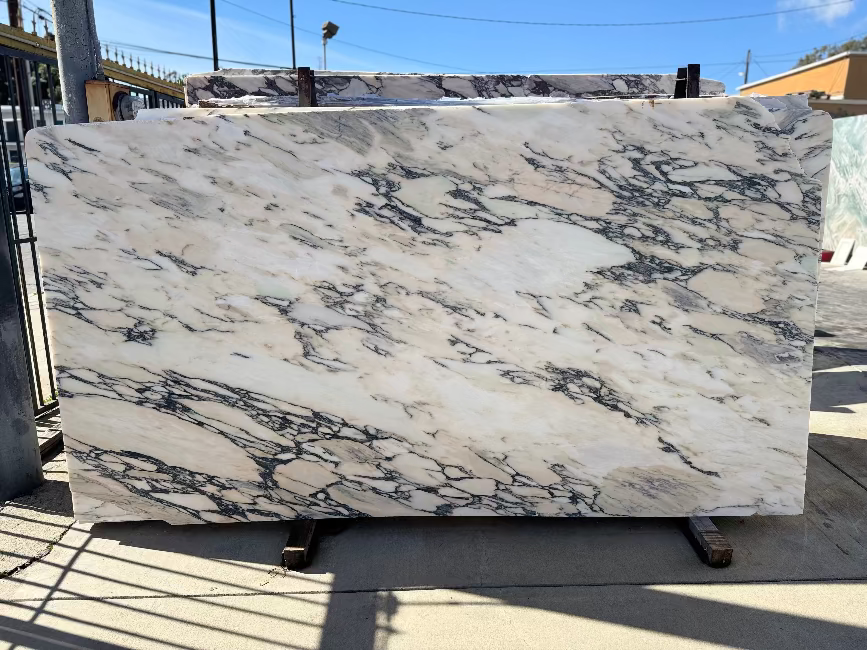 Arabescato Vigaria Marble Honed Slab
