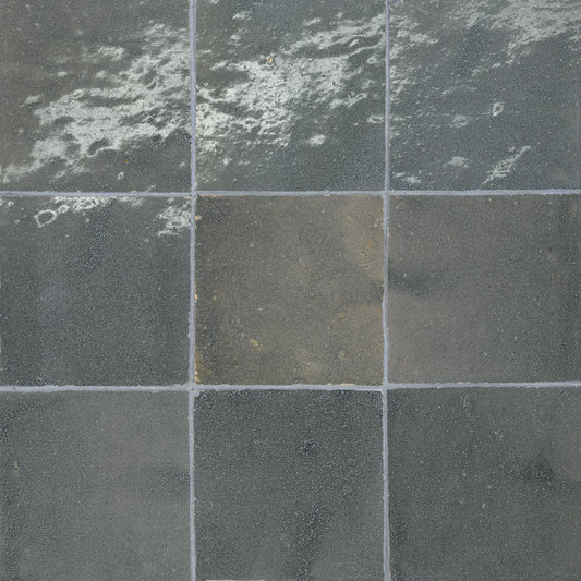 Tunis Zellige Tile Glossy in Graphite 4" x 4"