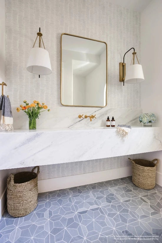Star Honed Marble Mosaic Tile in Bardiglio
