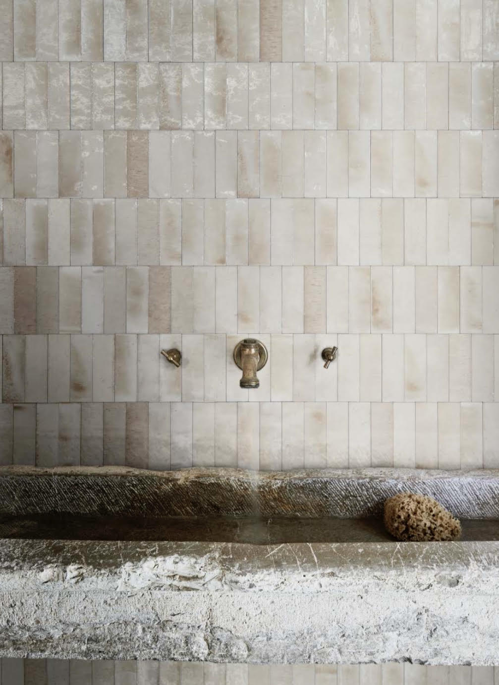 Siracusa Glossy Ceramic Field Tile 2" x 6"