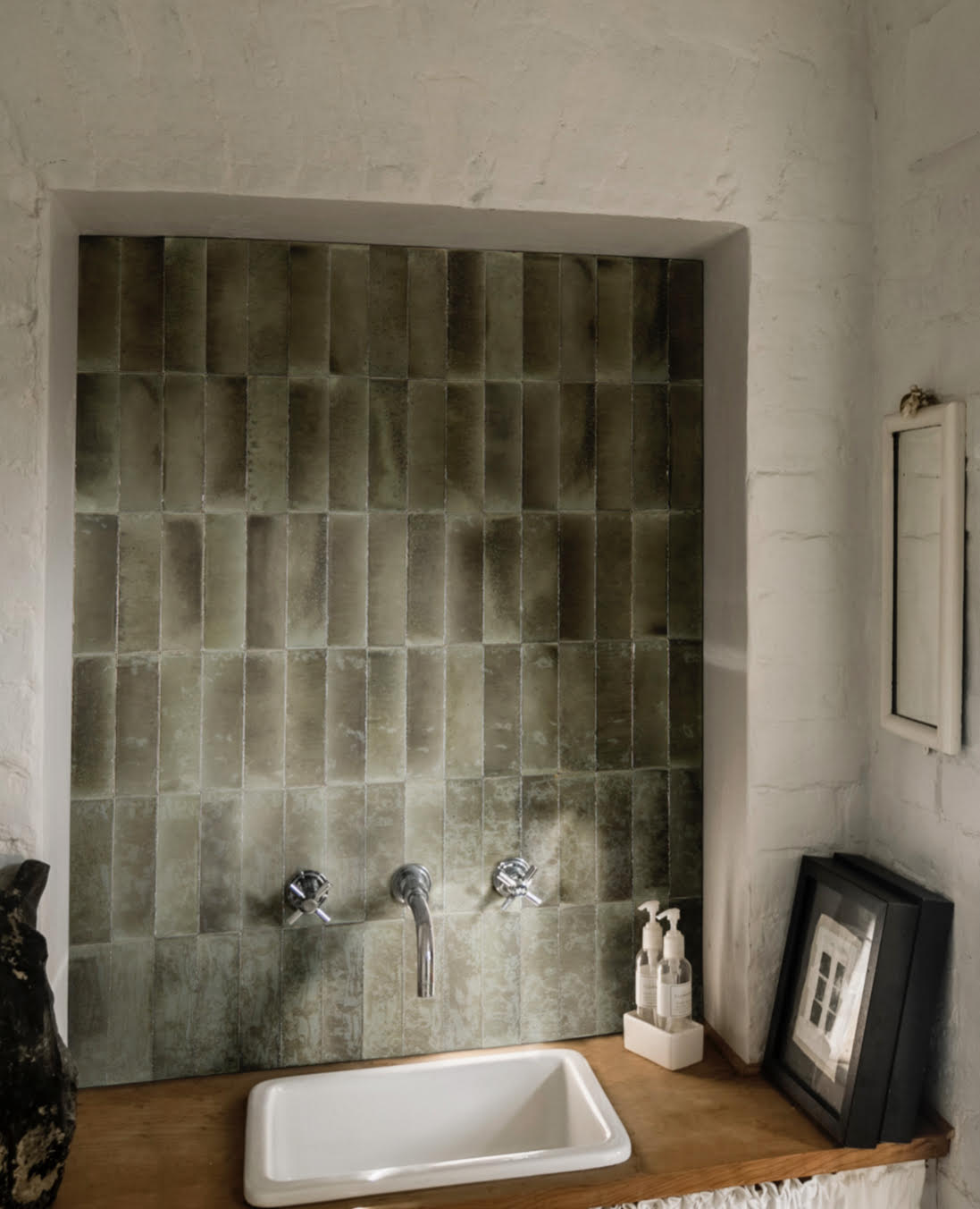 Siracusa Glossy Ceramic Field Tile 2" x 6"