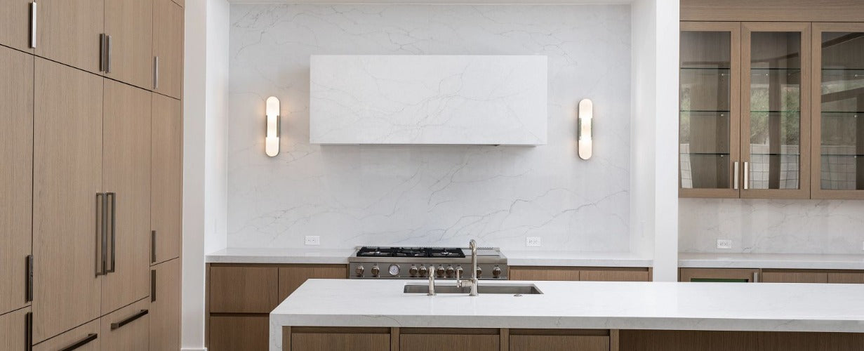 Agosto Quartz Slab 125″ x 62″ 122-905
