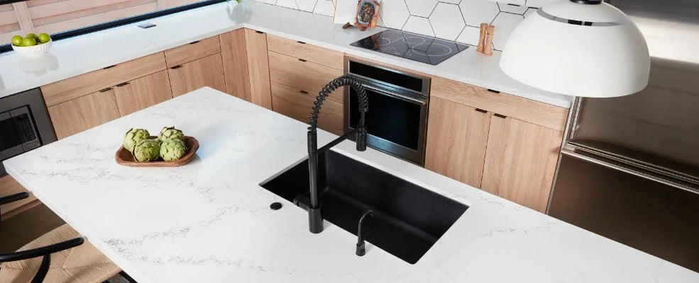Arabescato White Quartz Slab 125″ x 62″ 122-600