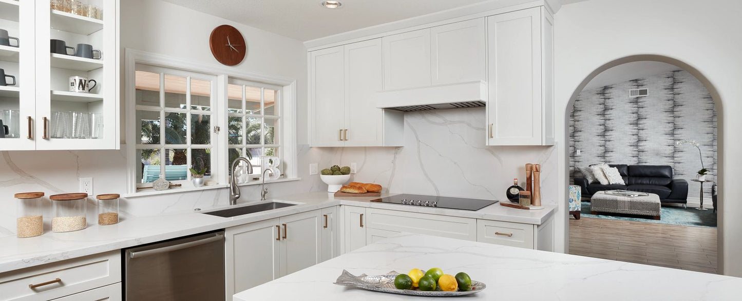 Bianchi Quartz Slab 125″ x 62″ 122-900