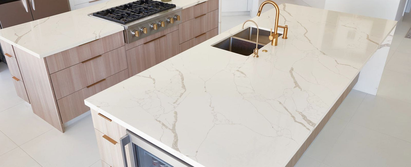 Calacatta Astro Quartz Slab 125″ x 62″ 122-701