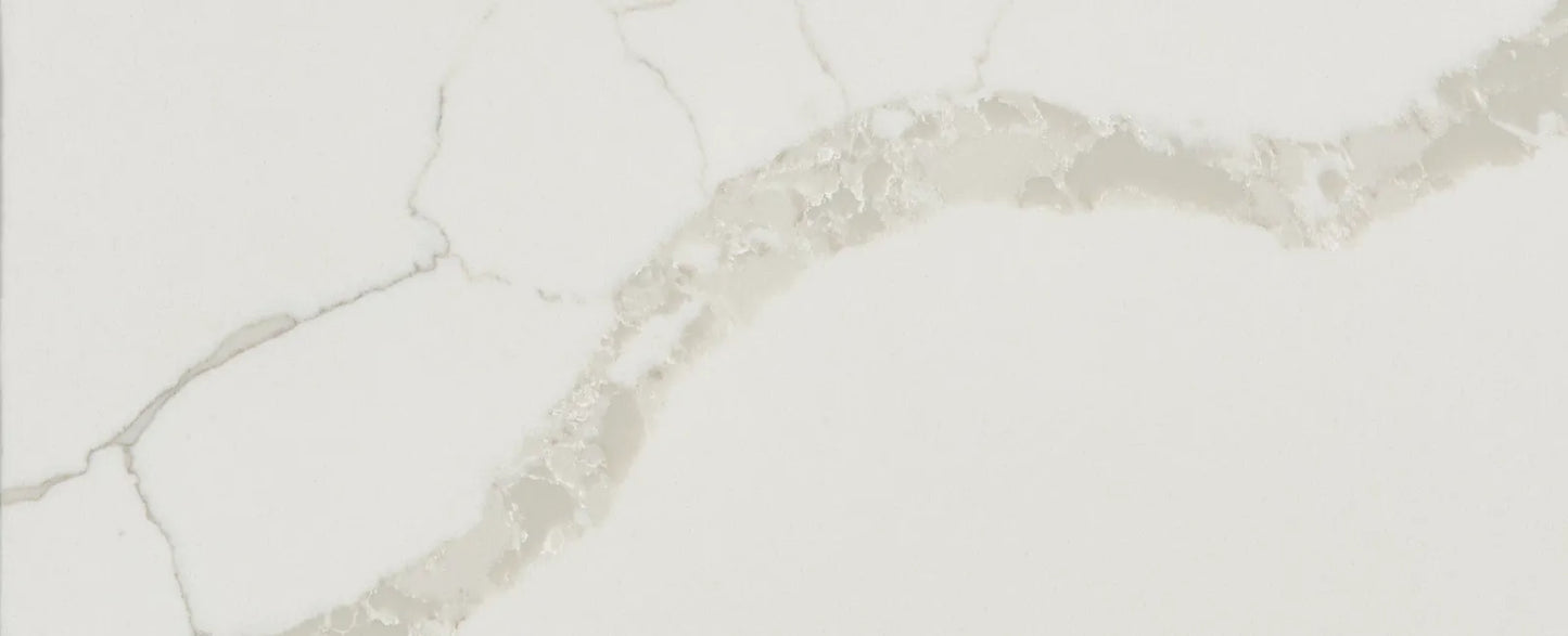 Calacatta Latte Quartz Slab 125″ x 62″ 122-604