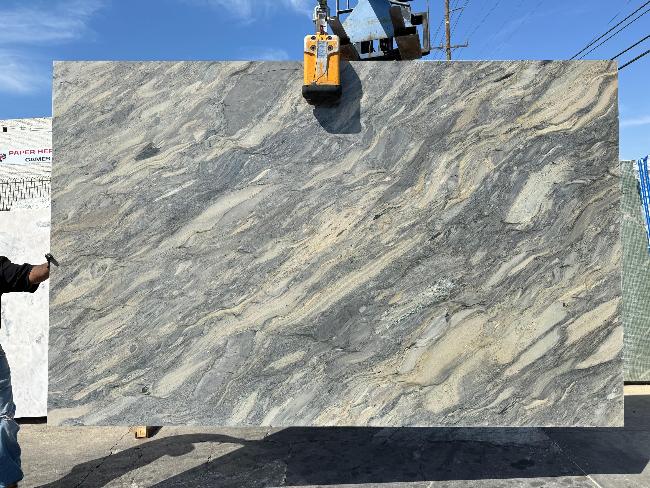Fusion quartzite slab polished finish with vibrant green color, available at Los Angeles slab yard